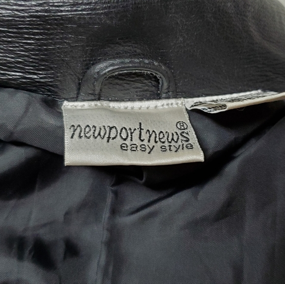 VINTAGE 90s Newport News Black Pebbled Leather Oversized Cropped Sleeve Jacket - Picture 13 of 14